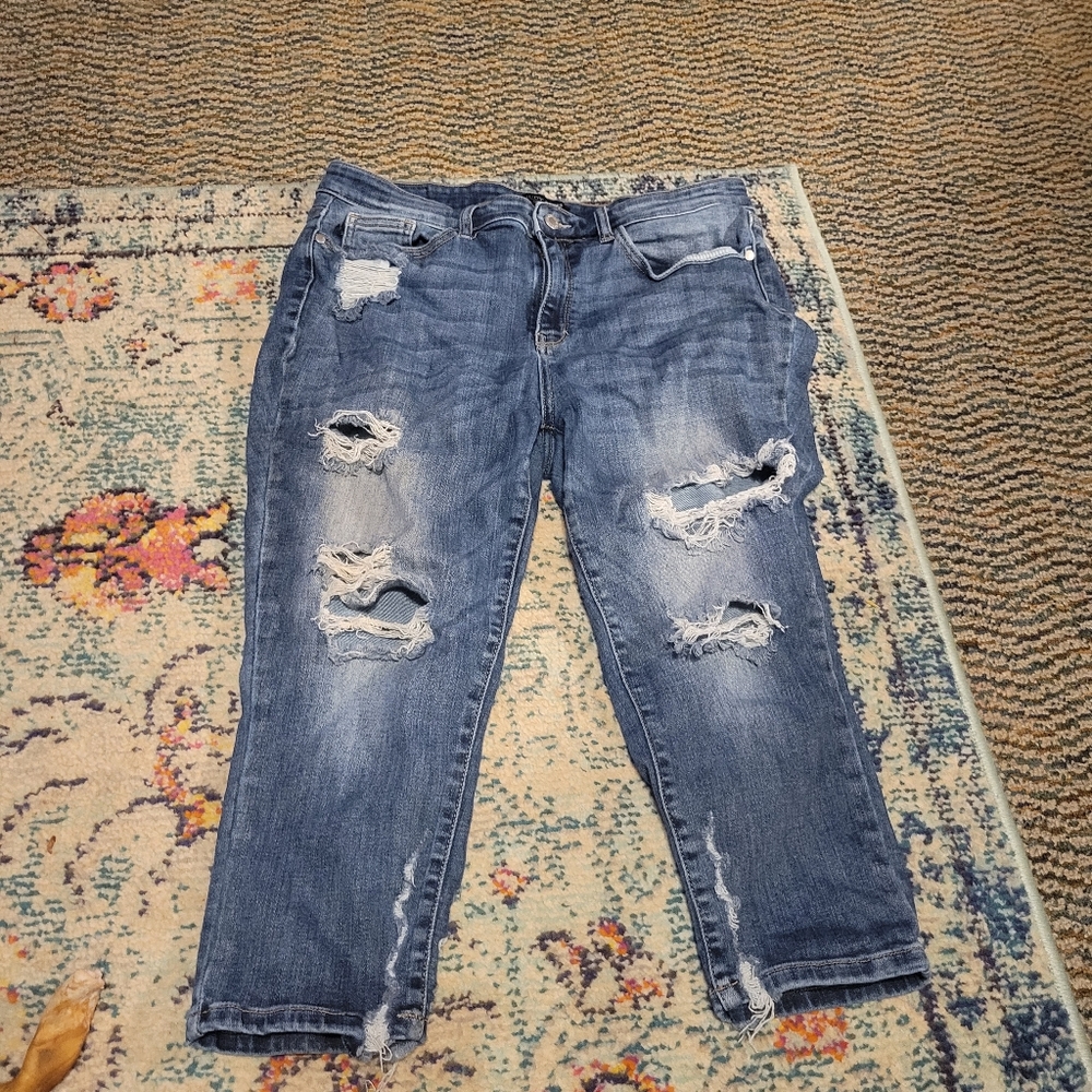 Judy blue capris